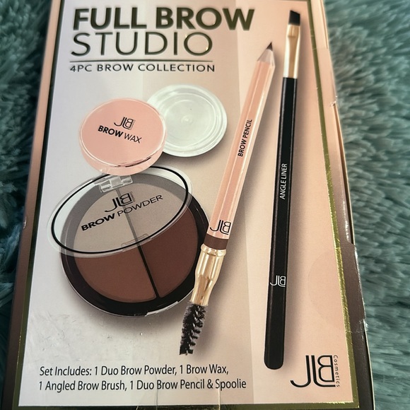 Full Brow Studio a 4piece Brow Collection with Brow Wax, Brow Powder, Pencil. - Picture 3 of 3